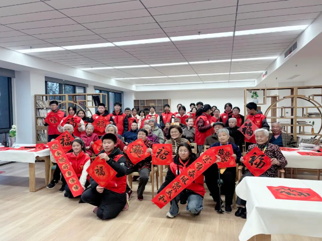 在園區，過溫暖新年！